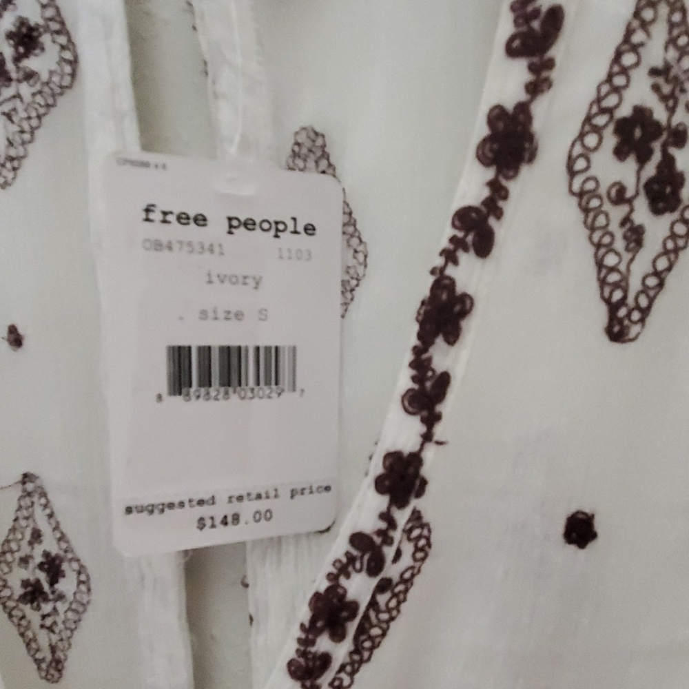 NWT Free People Diamond Embroidered Top - Picture 7 of 7